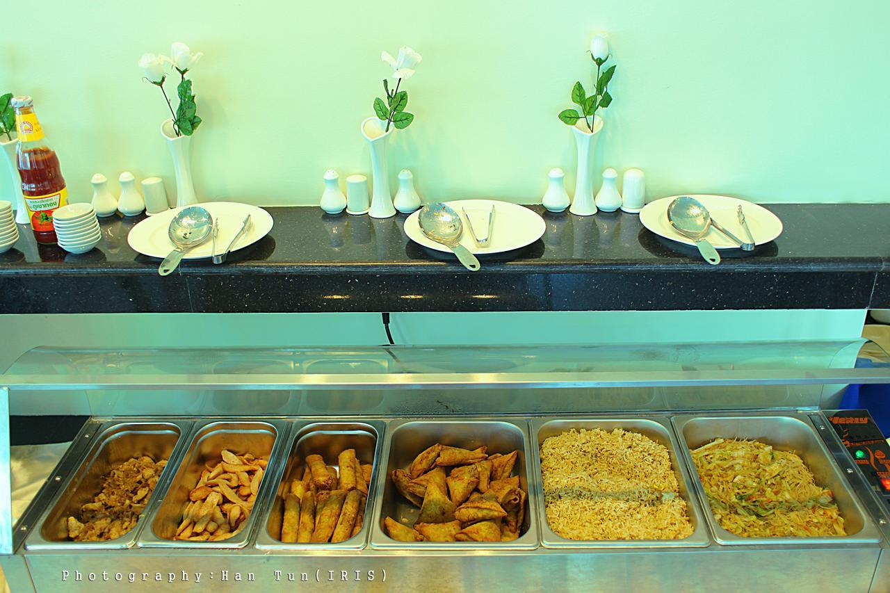 Ngwe Moe Hotel Mawlamyine Kültér fotó
