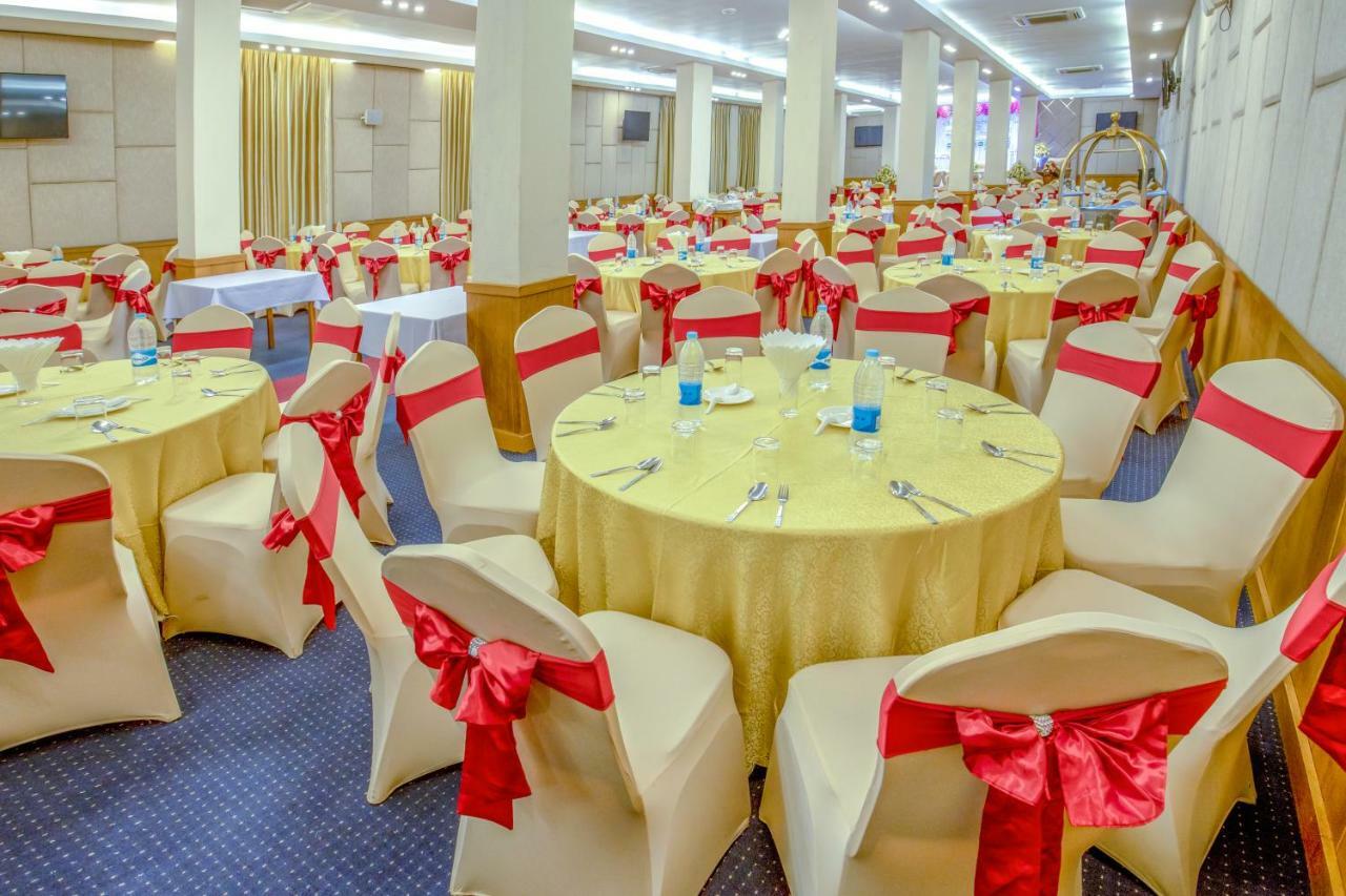 Ngwe Moe Hotel Mawlamyine Kültér fotó